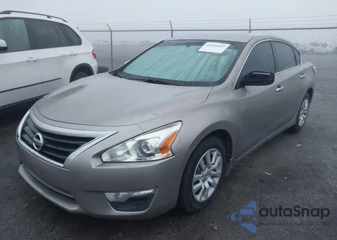 2015 Nissan Altima 2.5 S from USA, damaged, VIN 1N4AL3AP1FC166341